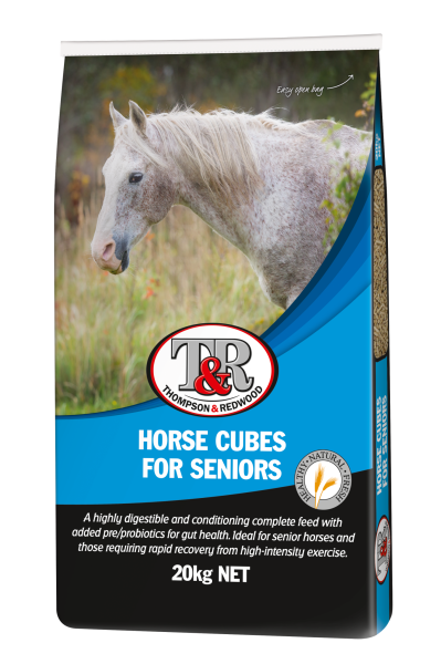 T&R SENIOR HORSE CUBES